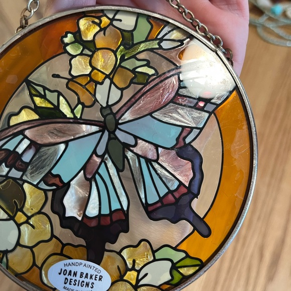 Hand painted Butterfly  Circle suncatcher by Joan Baker - Picture 6 of 9